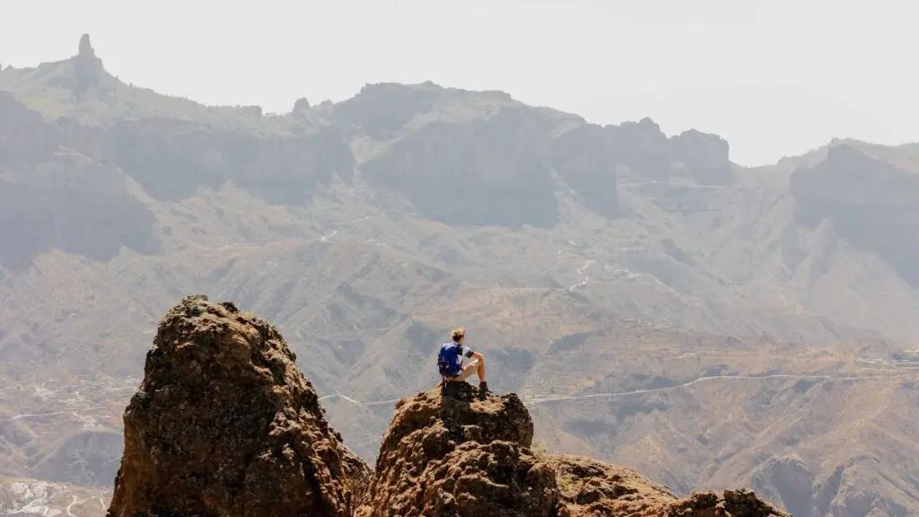 Hiken Roque Nublo
